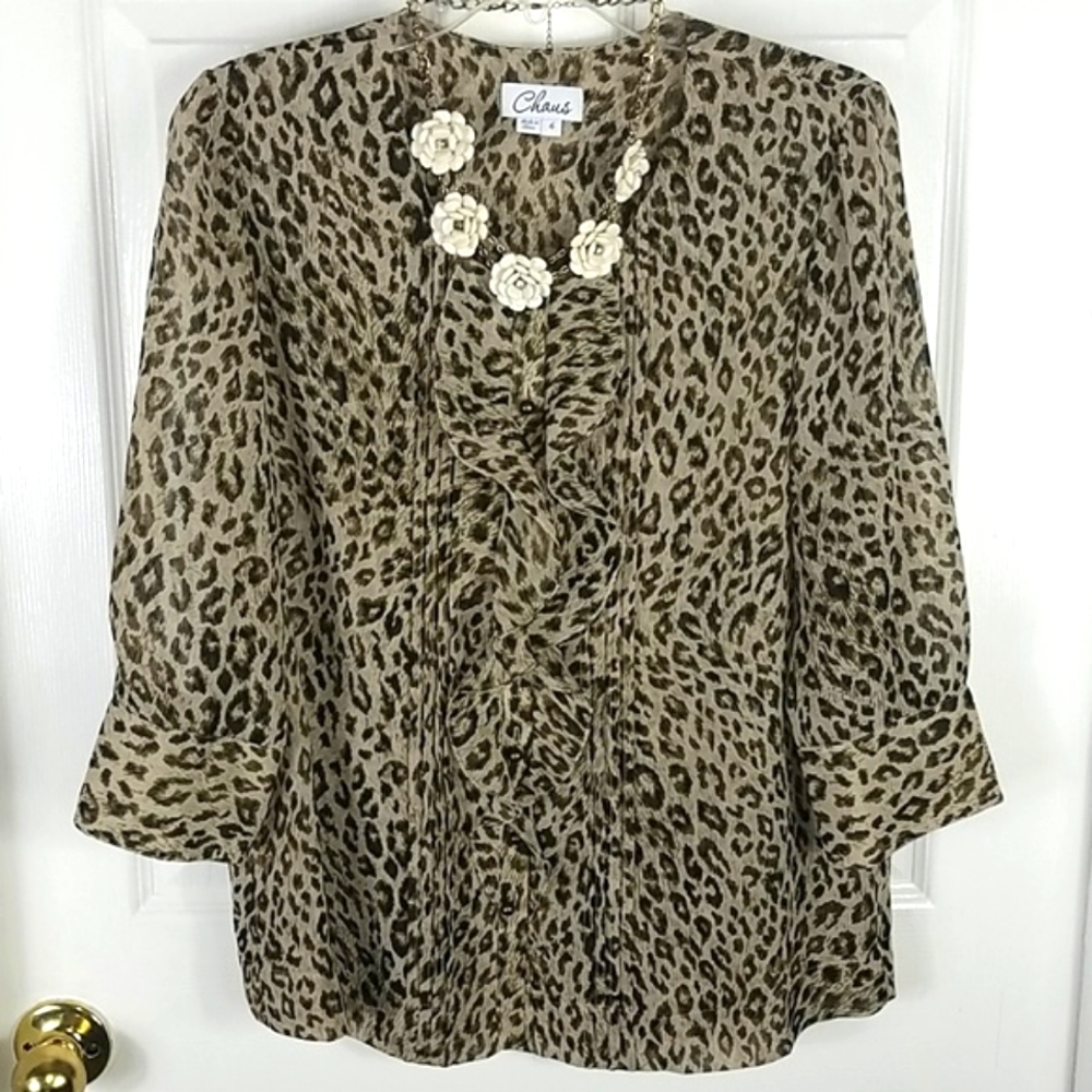 Chaus, 0141, vintage button down Animal Print blouse, elegant,  sz 6